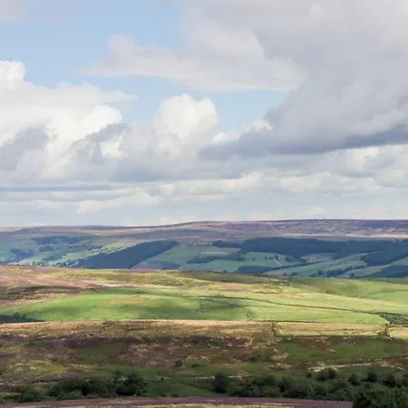 Homely 4 Bed Characterful 펜션 *