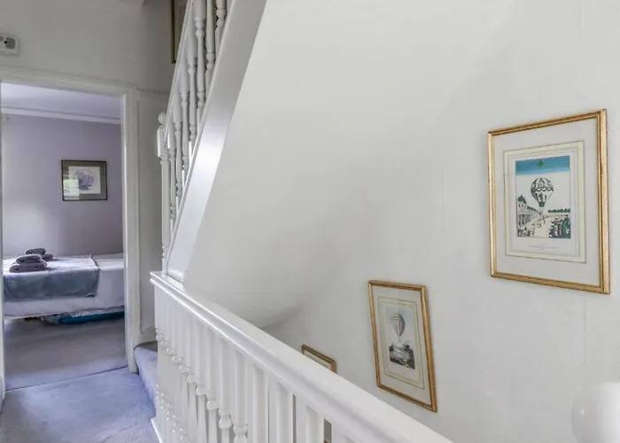 Vakantiehuis Homely 4 Bed Characterful *