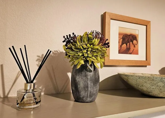 Homely 4 Bed Characterful *